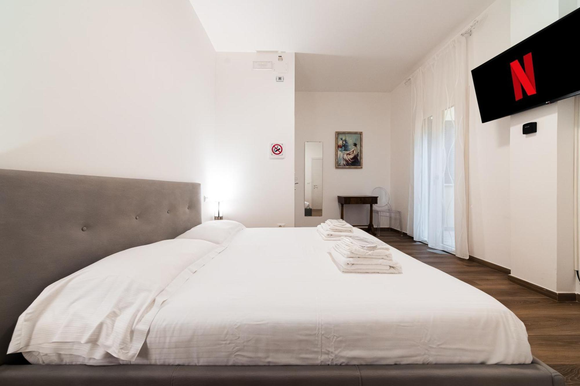 New - Venturini Suites In Bologna Centre Kültér fotó