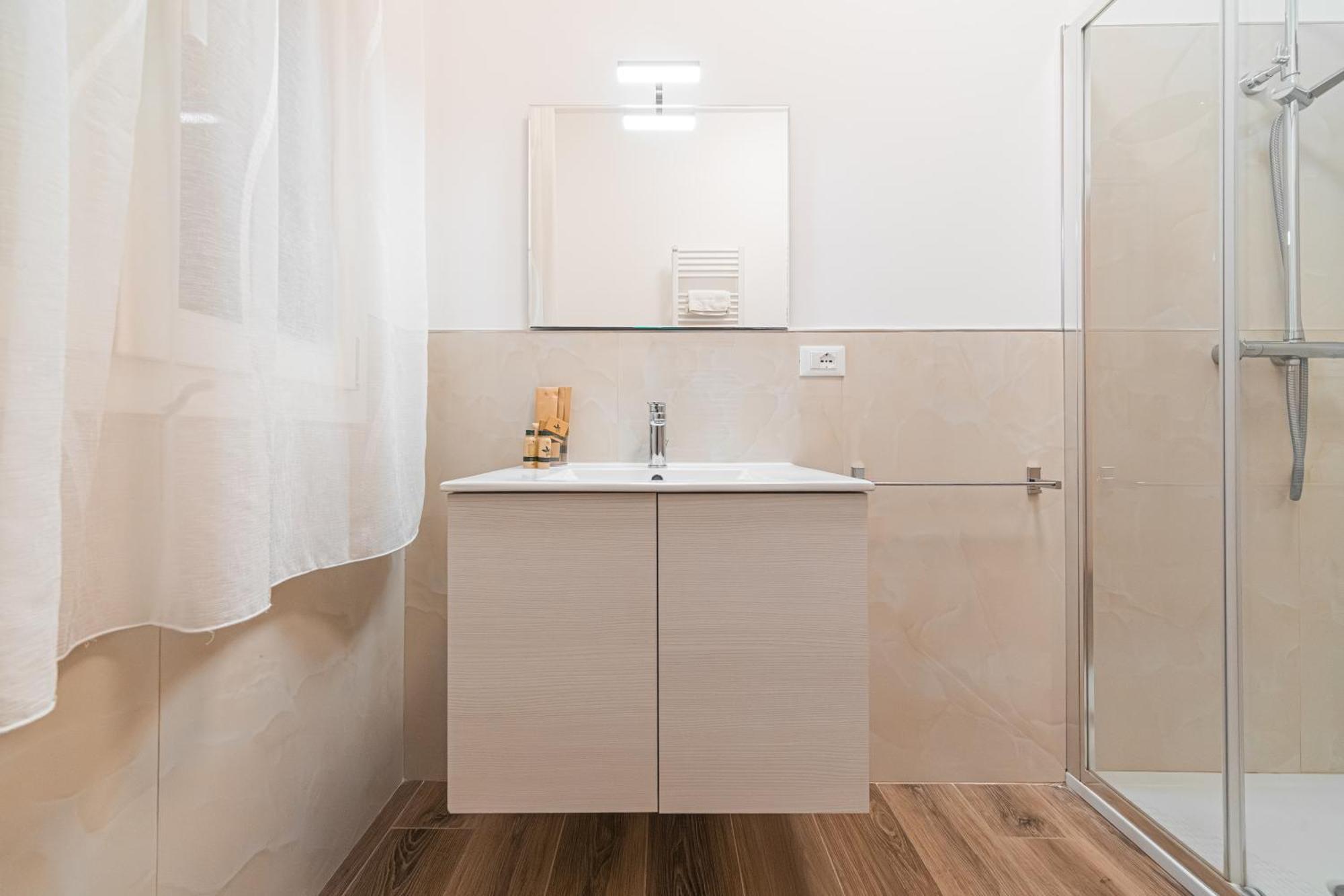 New - Venturini Suites In Bologna Centre Kültér fotó