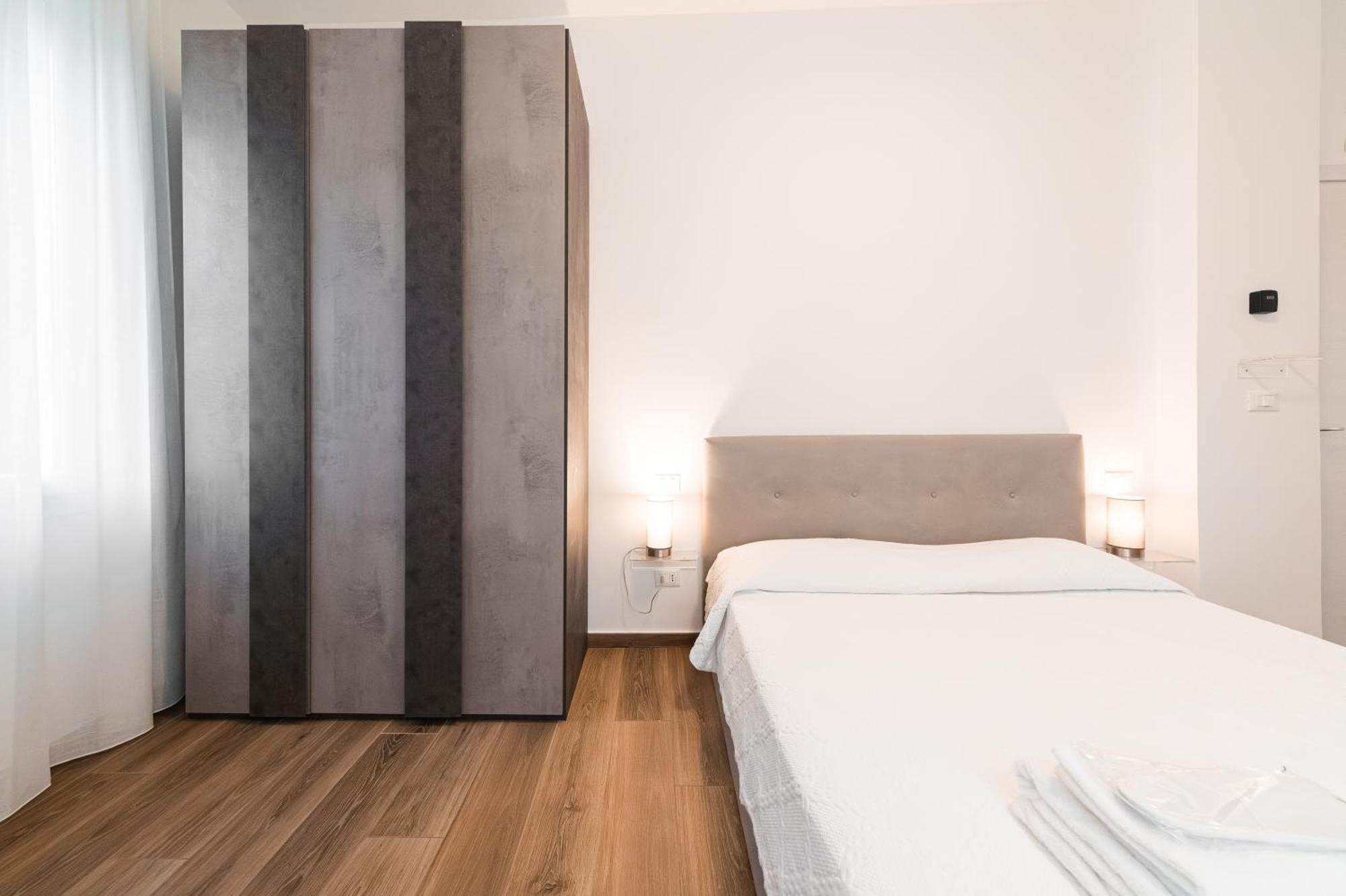 New - Venturini Suites In Bologna Centre Kültér fotó